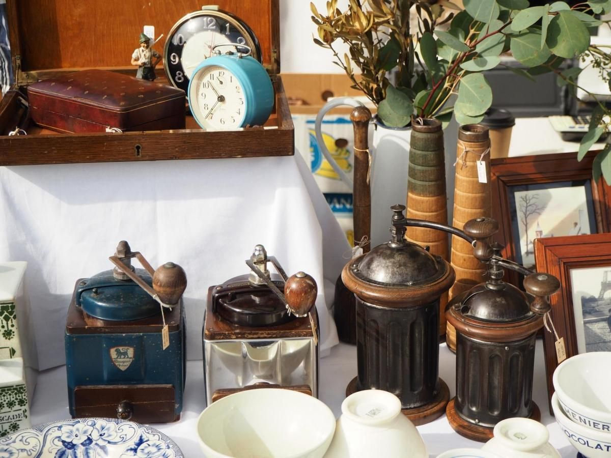 2025年】九州で開催予定の骨董市・蚤の市｜ANTIQUE LEAVES
