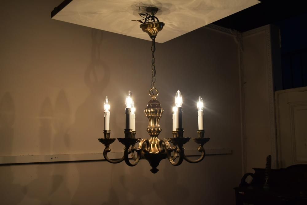 フランス製ヴィンテージシャンデリア｜1950年代真鍮製6灯式