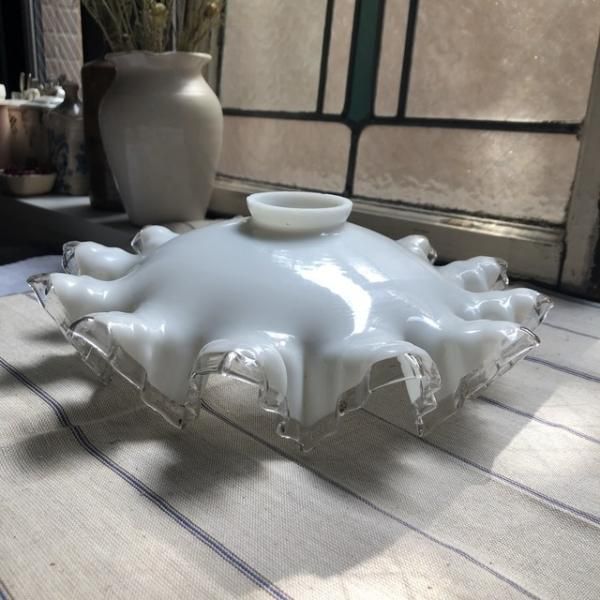 オパーリンガラス ランプシェード フリル 照明 灯具 キッチン オパーリンガラス ランプシェード フリル 照明 灯具 キッチン