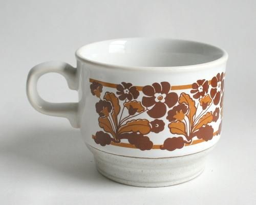 イギリス製カップ&ソーサー - ANTIQUE LEAVES イギリス製カップ&ソーサー - ANTIQUE LEAVES