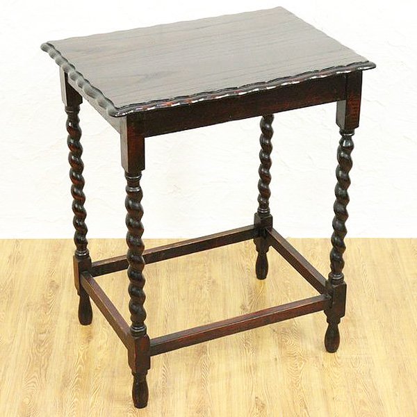 イギリス製 ツイストレッグ サイドテーブル カフェテーブル スクエア 長方形 ヴィンテージ アンティークの画像