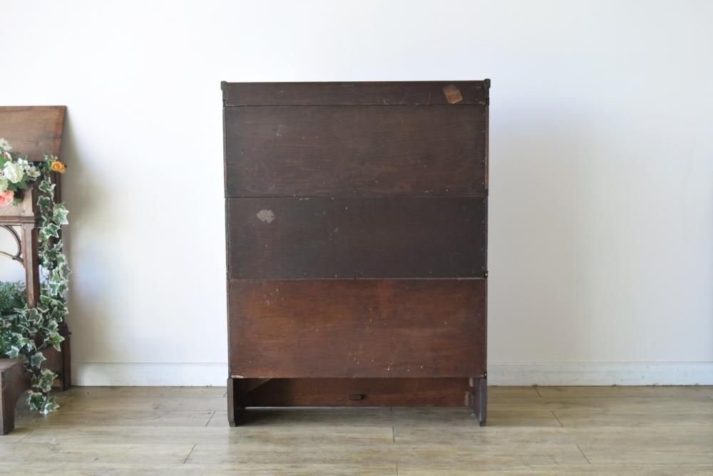 s32 Globe Wernicke社製 スタッキングブックケース - ANTIQUE LEAVES