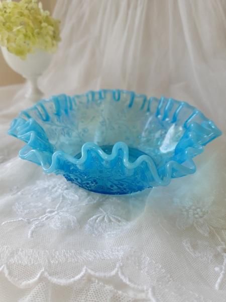 アンティーク オパールセントブルーガラス器 フランス製