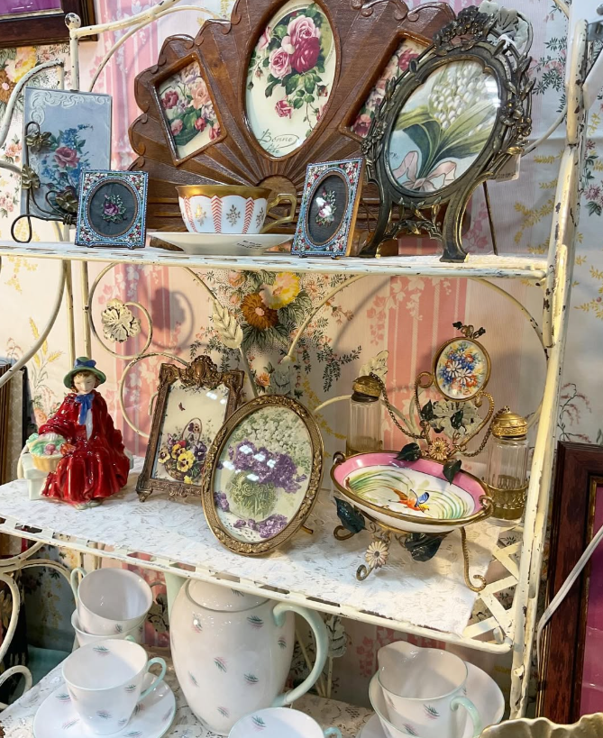 アンティークな入れ物?？　骨董 ヴィンテージ 蓋付き陶器 ポット (小物入れ) ｜アンティーク雑貨