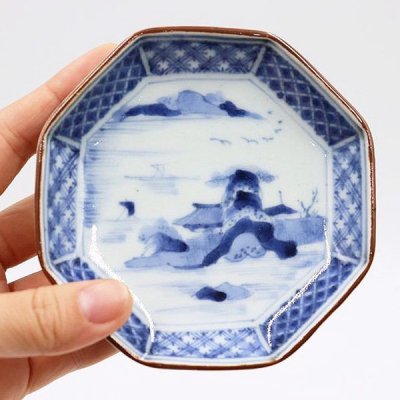 手描き 染付 八角豆皿 変形皿（山水）アンティーク食器 和食器の画像