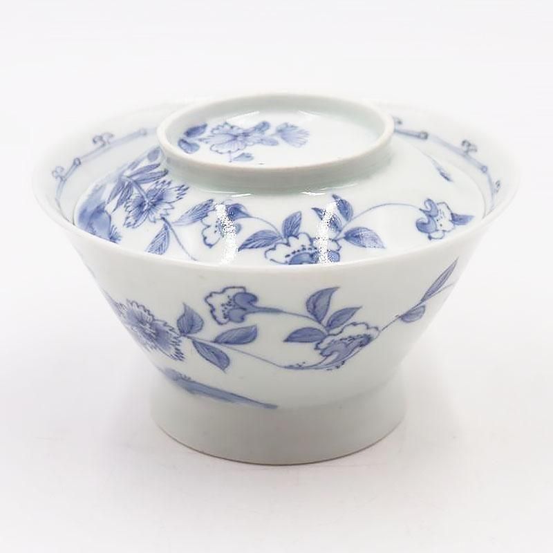 上品な手描き染付ブルーの蓋碗 アンティーク和食器 おもてなしに華を添える