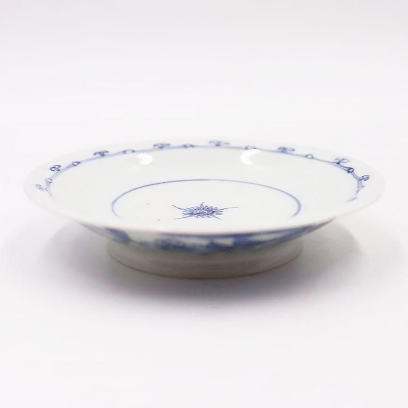 上品な手描き染付ブルーの蓋碗 アンティーク和食器 おもてなしに華を添える