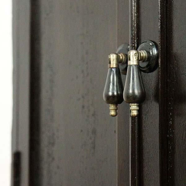 ヴィンテージ 隠し収納付き 細幅 引出しキャビネット 日本製