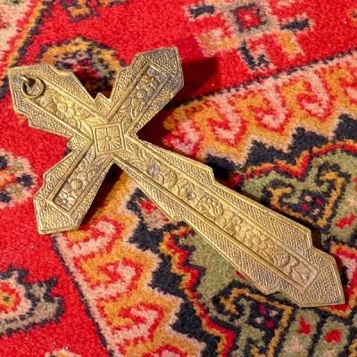 激安商品 ベルギー 金属製十字架 オブジェ /710 - ANTIQUE LEAVES アンティーク雑貨