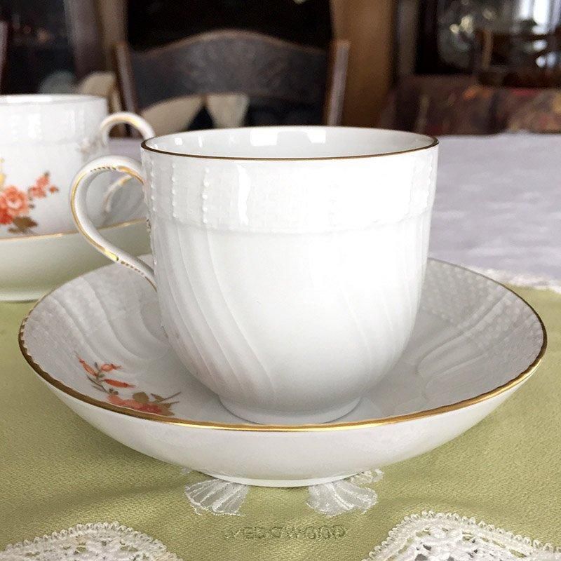 KPM 野花のカップ&ソーサー チューリップ 新品 - ANTIQUE LEAVES
