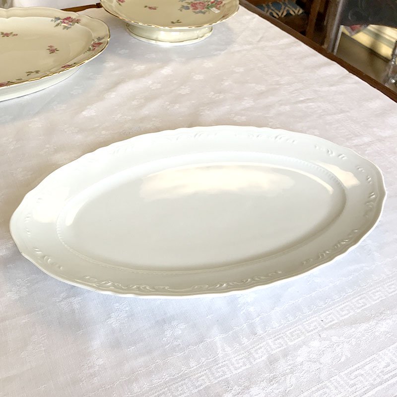 リモージュ 白磁の大皿 オーバルプレートの画像