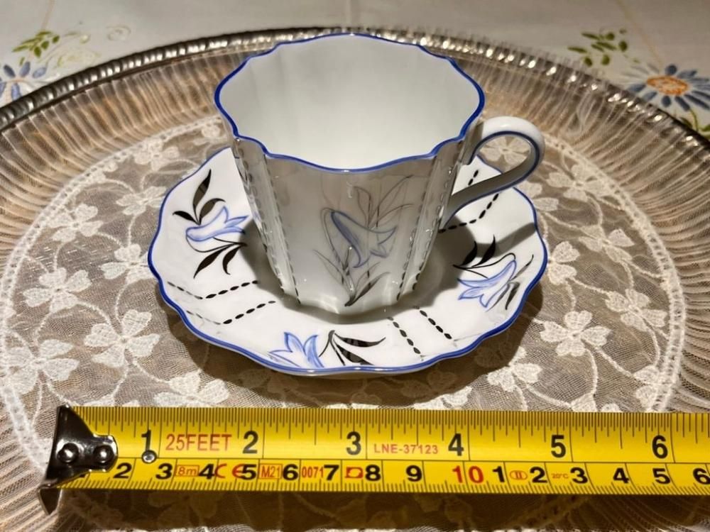 ウェッジウッド デミタスカップ シルバーラスター 青い花柄 ウェッジウッド デミタスカップ シルバーラスター 青い花柄