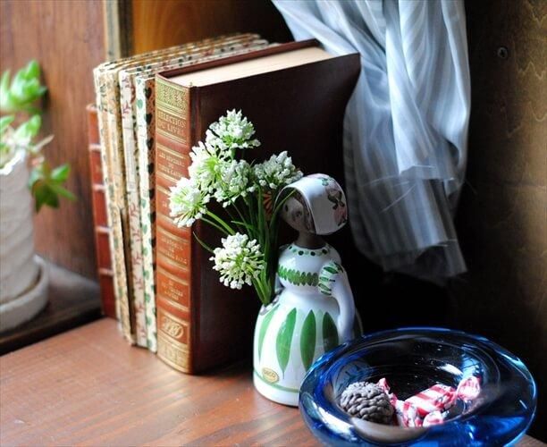 スウェーデン製 DECO 陶器 フラワーガール 花瓶 ジイガントフタ スウェーデン製 DECO 陶器 フラワーガール 花瓶 ジイガントフタ