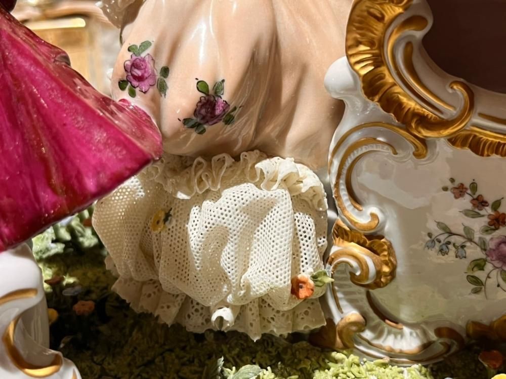 絵のように美しいウィンターヴァイスバッハ　レースドール フィギュリン 難あり ドイツ製ウンターヴァイスバッハ繊細レースドール求婚