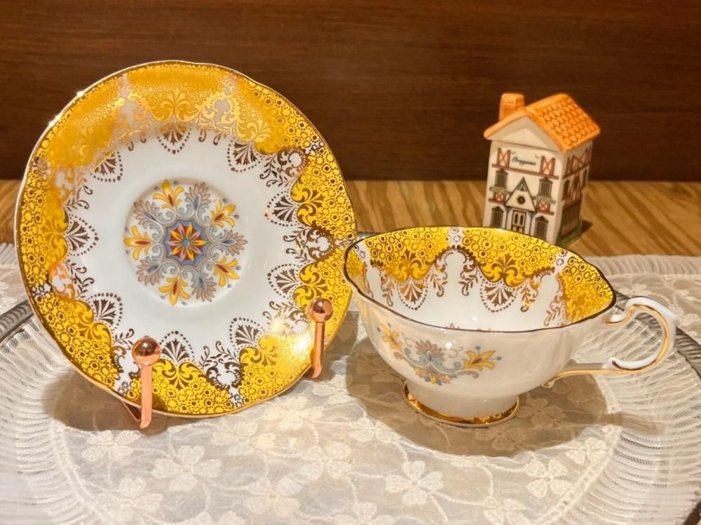 ヴィンテージ パラゴン マンダラ柄 カップ&ソーサー イエロー