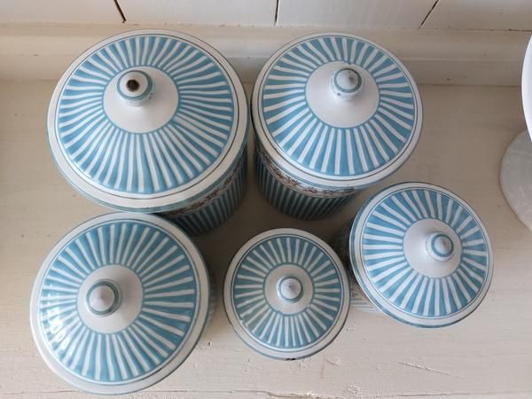 ◆激レア希少品◆アンティークホーローBB社水色ローズガーランド柄♡蓋付ピッチャー BBローズガーランド柄キャニスター - ANTIQUE LEAVES