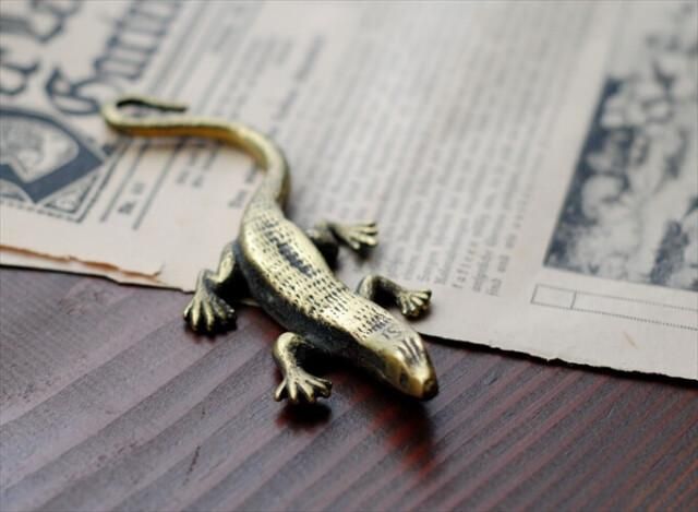 ヴィンテージ フランス ブロカント 真鍮 トカゲ オブジェ
