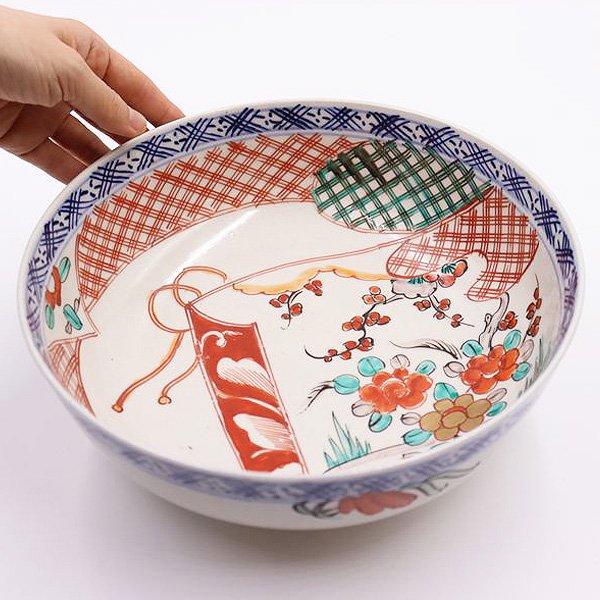 手描き 赤絵 大鉢 煮物鉢 アンティーク 骨董 和食器 カラフル（巻物・花・菱・市松）サービス品の画像