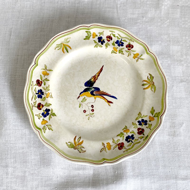 手描きプレート 飾り皿　若草色のフレーム　ロンシャン　鳥と木の実の画像