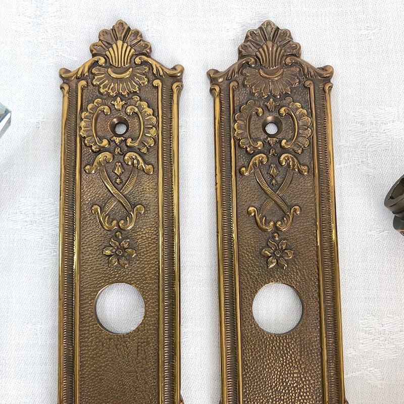 アンティーク ドア装飾金具 真鍮製 - ANTIQUE LEAVES