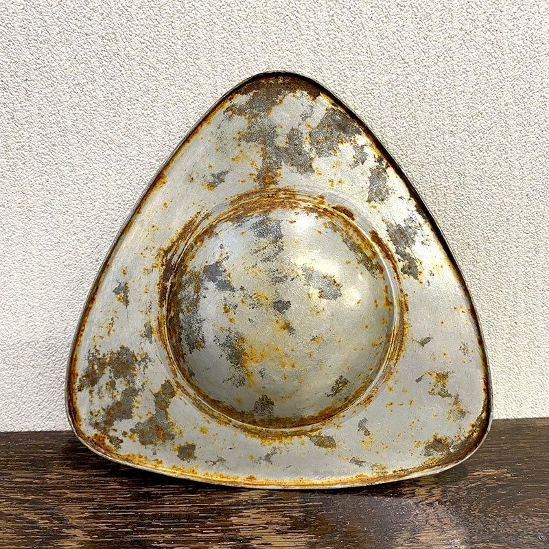 ミラベルの杏モチーフ錫製小物入れ