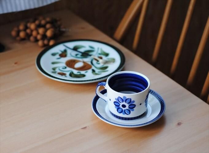 ボッホ　Boch アンティーク　カップ&ソーサー6点＋ポット1点セット BOCH ボッホ カップ&ソーサー ヴィンテージ飴色