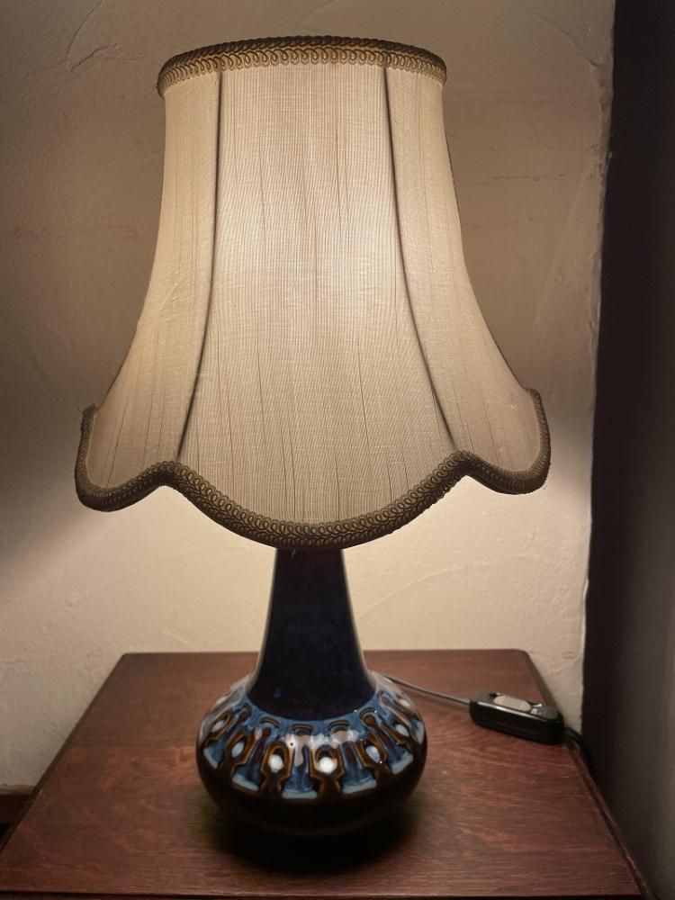 イギリスアンティークテーブルランプ - ANTIQUE LEAVES イギリスアンティークテーブルランプ - ANTIQUE LEAVES