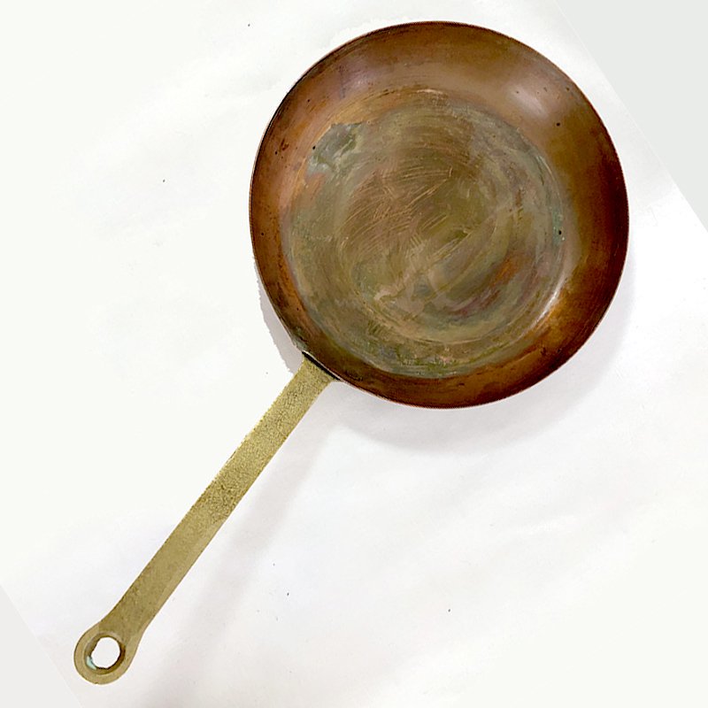 フランス本格派　銅のフライパン　直径198の画像
