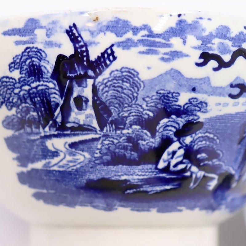 青と白の風景画 陶器皿 木製スタンド付き