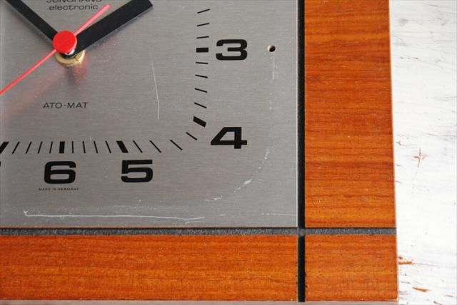 JUNGHANS ドイツ製 木製フレーム 壁掛け時計