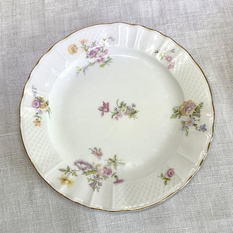Limoges ベルナルド 金縁 優しい花柄のケーキ皿 12twba5 Limoges ベルナルド 金縁 優しい花柄のケーキ皿 12twba5