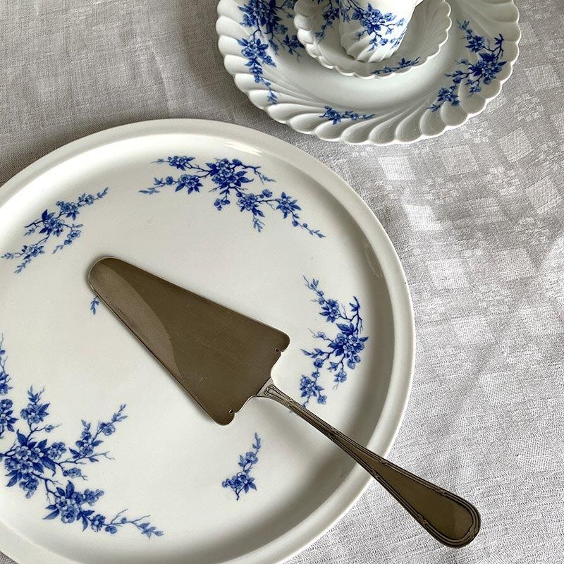 ヴィンテージ:フランス「リモージュ」美品　小皿、小物入れ、灰皿の3点 ヴィンテージ:フランス「リモージュ」美品 小皿、小物入れ、灰皿