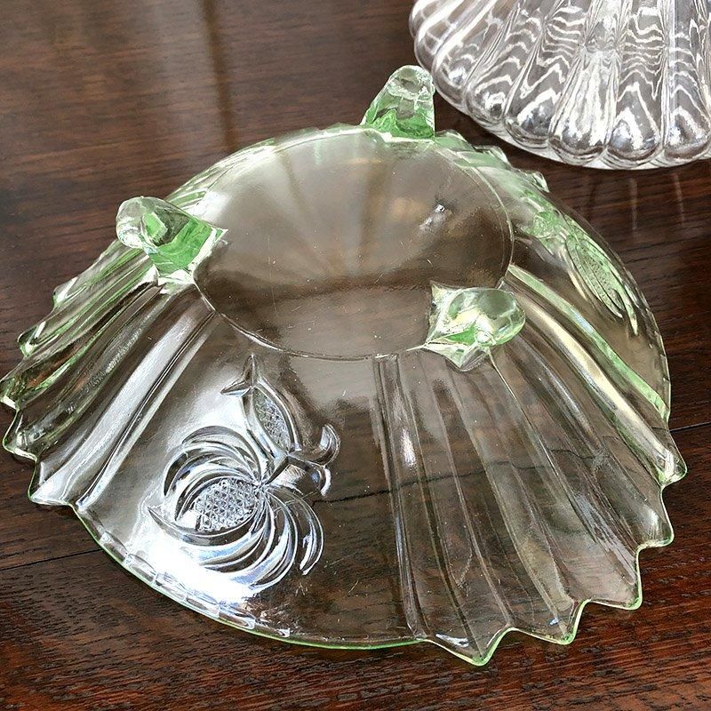 アンティーク・ガラスボール ウランガラス 11twd37 - ANTIQUE LEAVES アンティーク・ガラスボール ウランガラス 11twd37 - ANTIQUE LEAVES