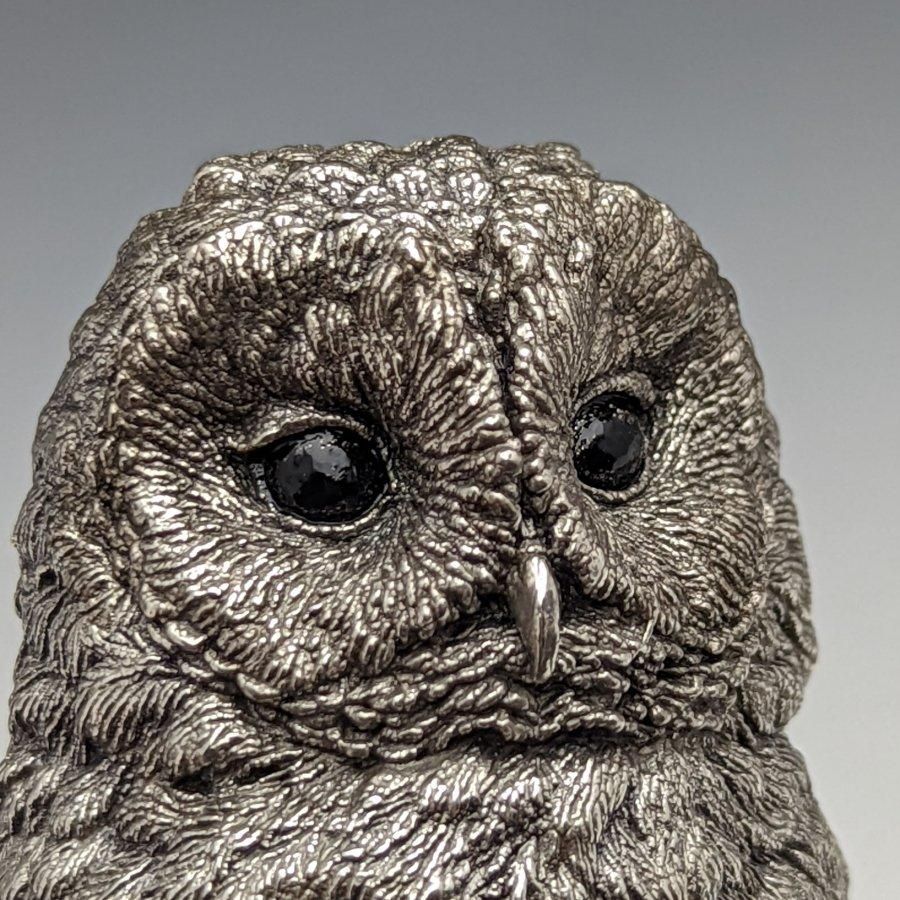 純銀張り彫刻 フクロウ オブジェ 385g 英国 カントリー 純銀張り彫刻 フクロウ オブジェ 385g 英国 カントリー