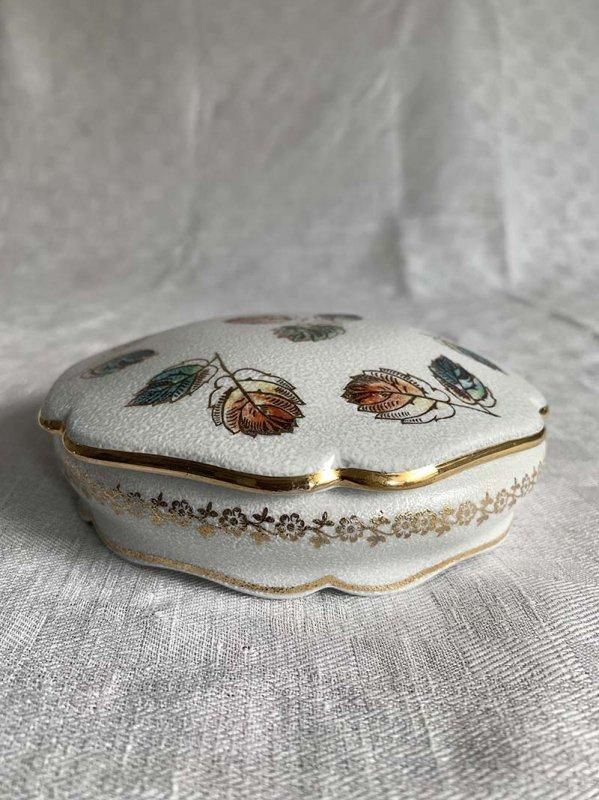 ܥܥ˥롡 դΥϥɥڥ ⡼ƫξʪ
12OTbw15