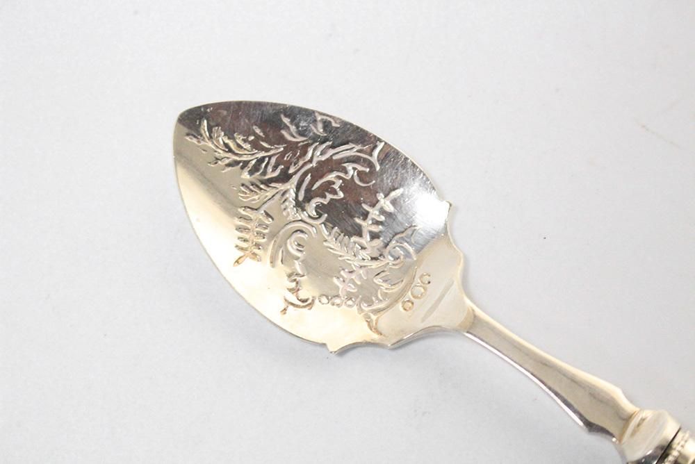 【フランス】アンティーク マザーオブパール ブローチ19世紀後半 ブラス フランス】アンティーク マザーオブパール ブローチ19世紀後半