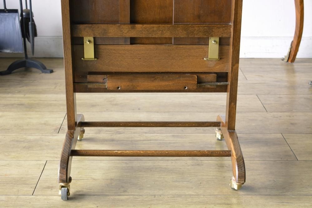 ベルギー製ビンテージズボンプレッサー｜木製で便利な一品