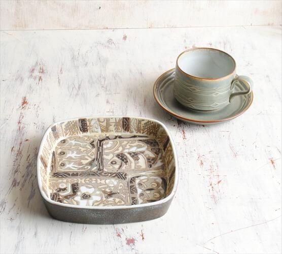 北欧アンティーク魚柄スクエアトレープレート