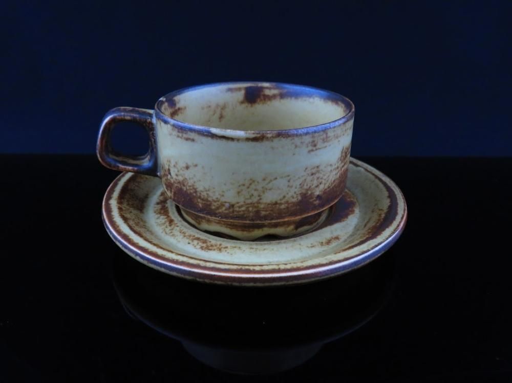 Porsgrund/ポシュグルン LAVA/ラヴァ ティーカップ&ソーサー