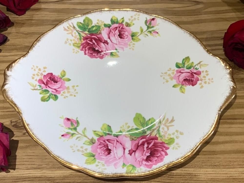 【レア美品】ロイヤルアルバート★アメリカンビューティー★ディナー皿　5枚 レア美品】ロイヤルアルバート☆アメリカンビューティー☆ケーキ