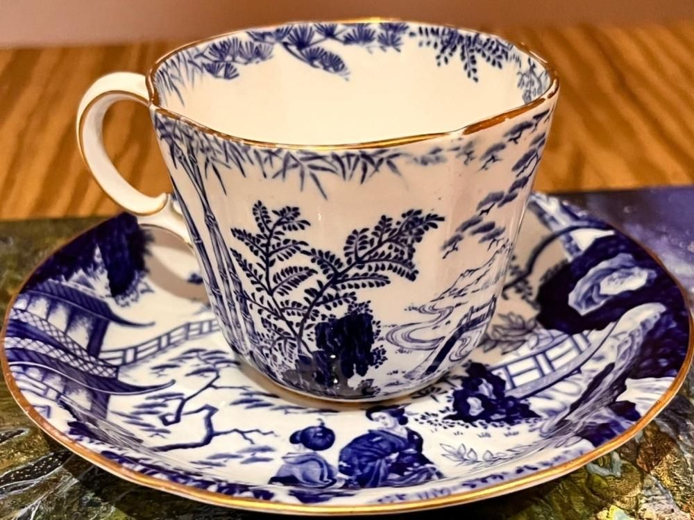 1910年代英国製アンティーク ミカドカップ＆ソーサー