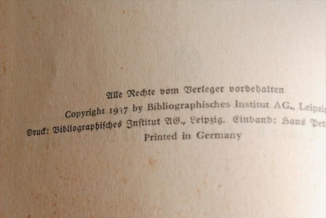 1930年代 ドイツの古い動物図鑑 洋書 祈祷書 ディスプレイ 古書 アンティークブック インテリア 撮影小物 什器_230208 - ANTIQUE LEAVES 1930年代 ドイツの古い動物図鑑 洋書 祈祷書 ディスプレイ 古書 アンティークブック インテリア 撮影小物 什器_230208 - ANTIQUE LEAVES
