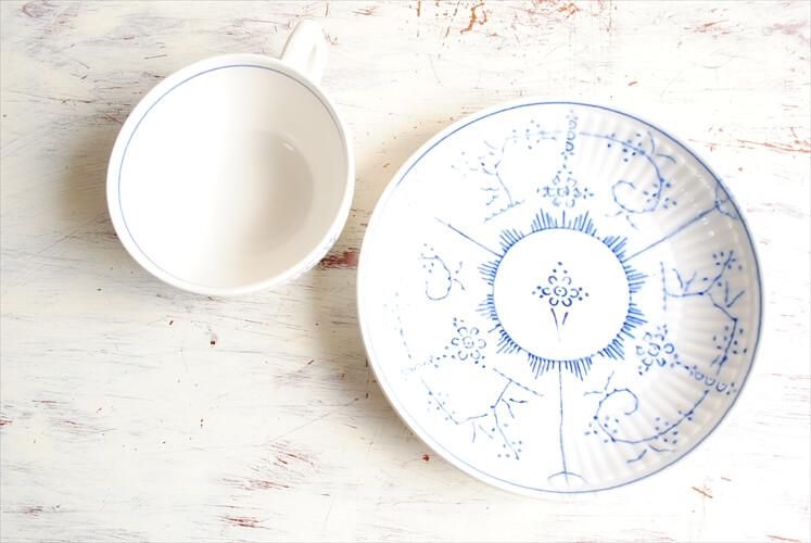BOCHデザート皿 茶色| ヴィンテージ北欧家具通販アンバーデザイン