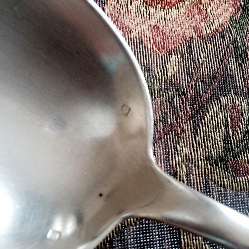 フランス製アンティークシルバースプーン取り分け用