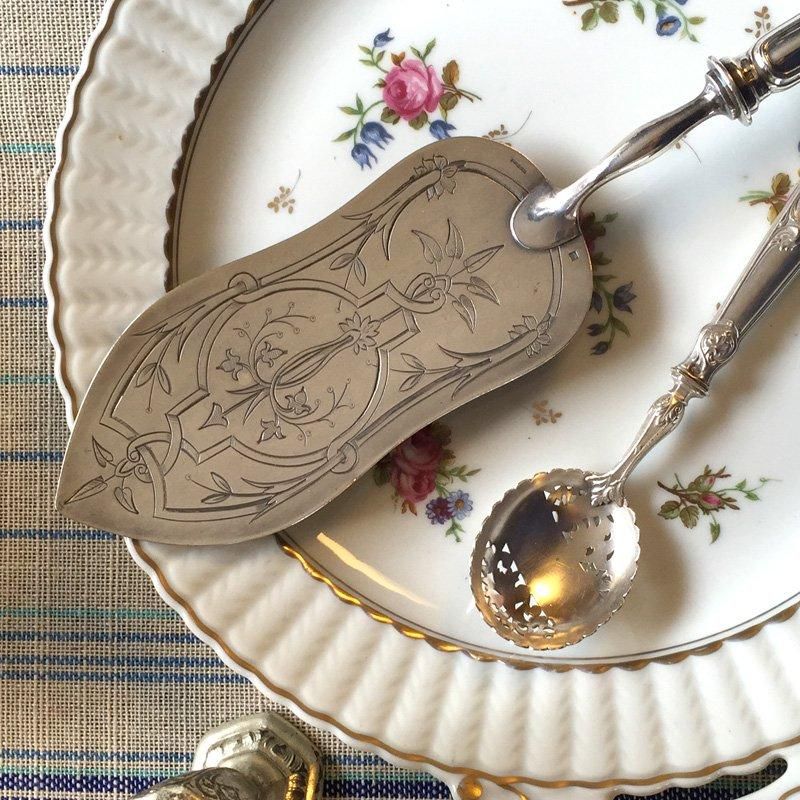 クリストフルアンティークサーバー