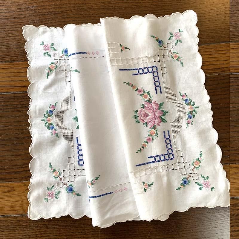 テーブルセンター 刺繍クロス クロススティッチ ドローンワーク テーブルセンター 刺繍クロス クロススティッチ ドローンワーク