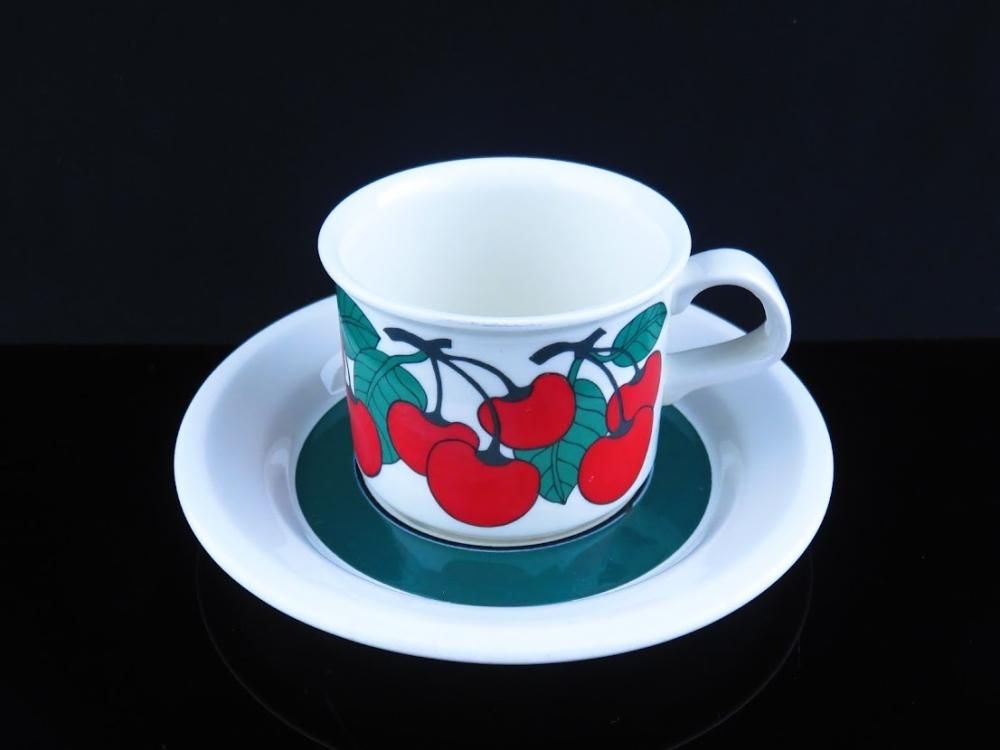 ARABIA/アラビア Kirsikka/キルシッカ コーヒーカップ&ソーサー