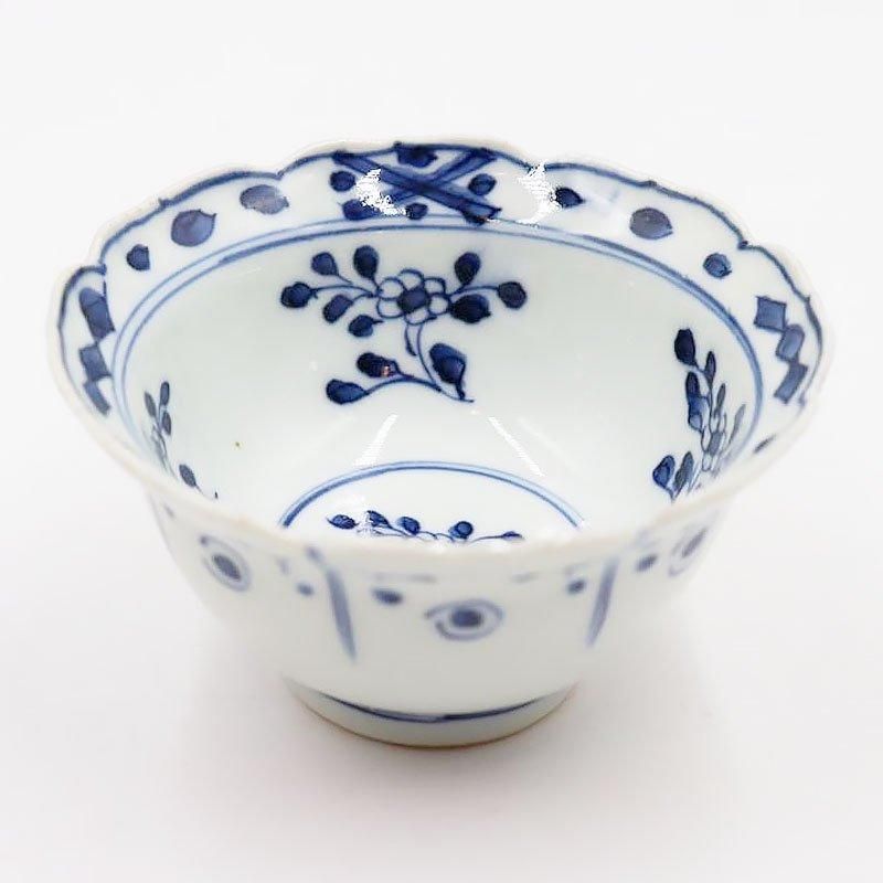 手描き染付小鉢 向付 花模様 アンティーク 和食器