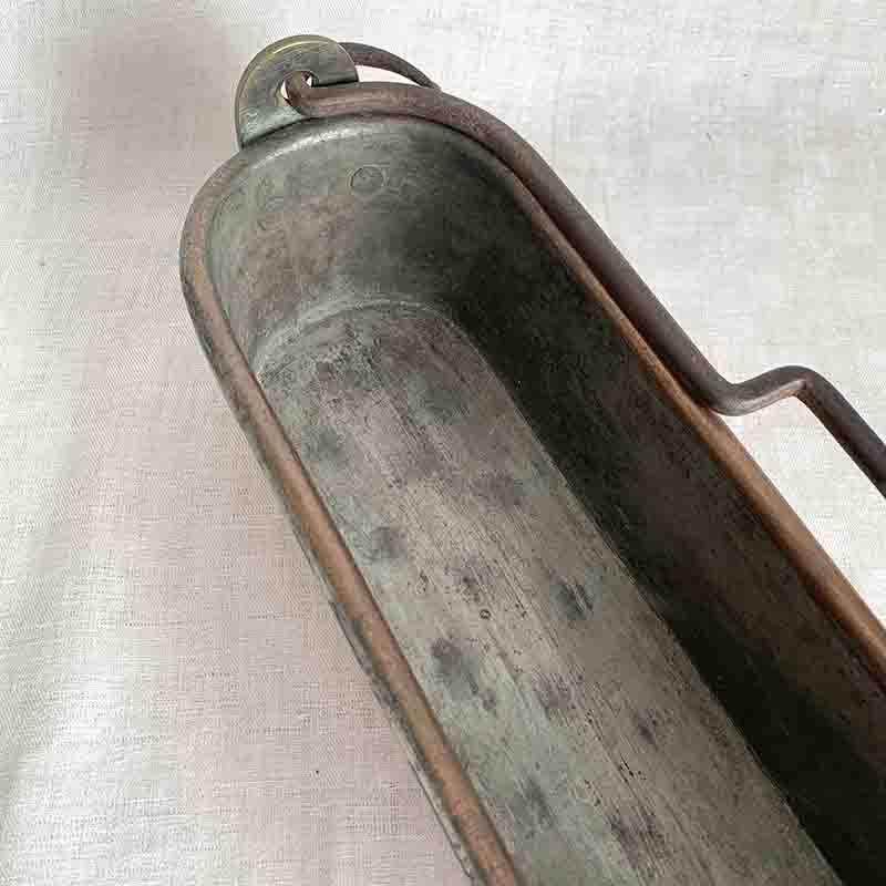 青銅製彫刻皿 持ち手付き共振鍋/魚洗鍋