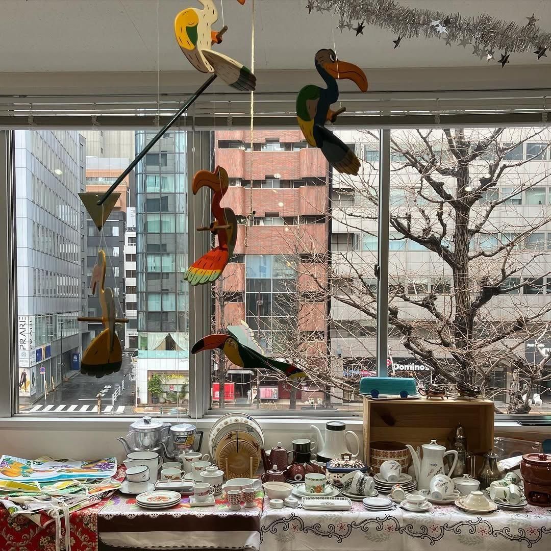 木製 シンプルな座卓 古物 蚤の市 レトロ 木製 シンプルな座卓 古物 蚤の市 レトロ